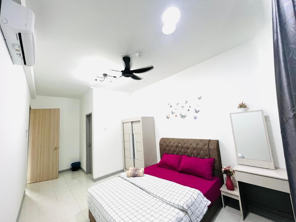 Ureshii Homestay Ladang Tanjung Kuala Terengganu With Pool Eksteriør bilde